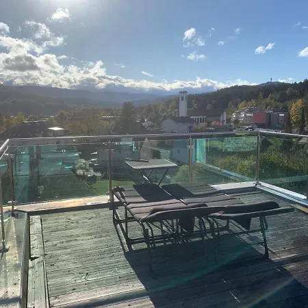 Ferienwohnung Kaiserpanorama בית הארחה